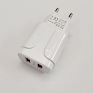 USB töltő 220V, 2xUSB, 2,4A
